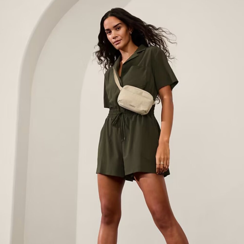 NWT Athleta Avenue Romper XL - Aspen Olive